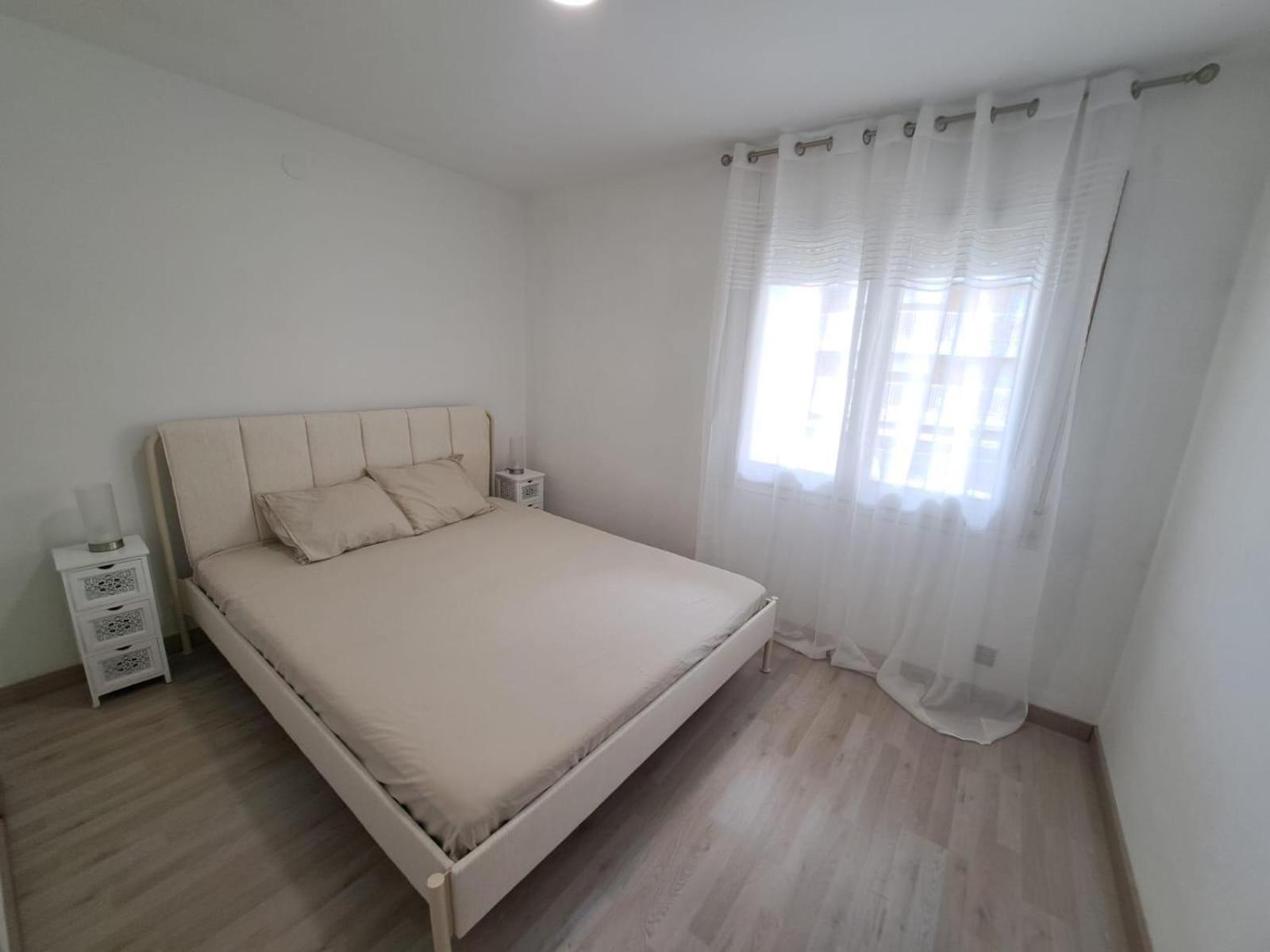 Bahia Dorada Lägenhet Salou Exteriör bild